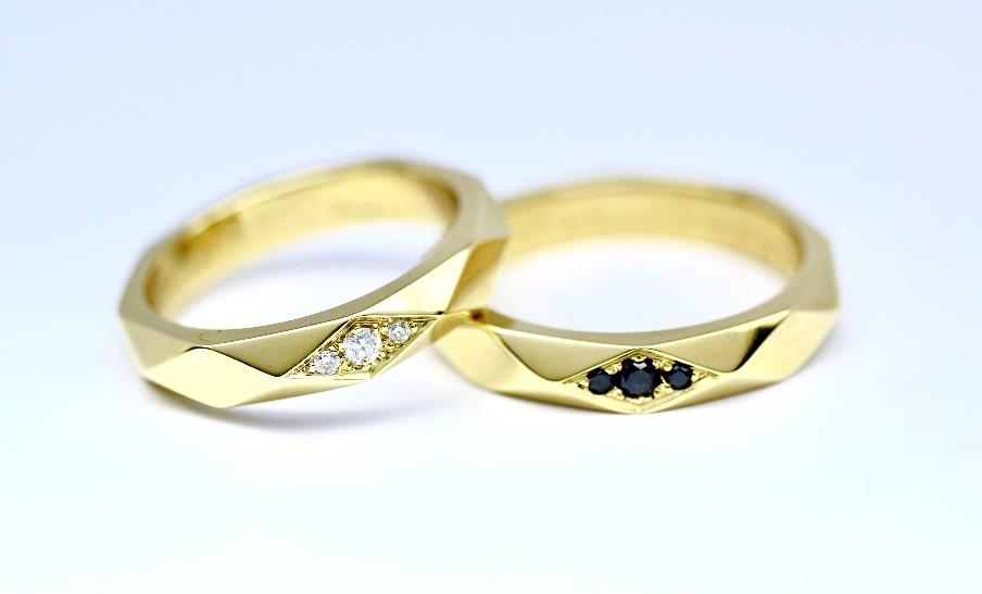 Modelo Rombos con Diamantes Blancos y Negros